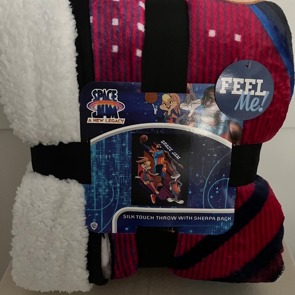 Northwest | Bedding | Bnwt Northwest Space Jam Silk Touch  BNWT Northwest Space Jam Silk Touch Sherpa Throw Blanket, 60\